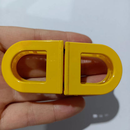 The Magnetic Flat Claw